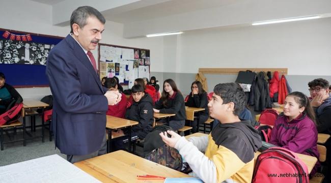 BAKAN TEKİN, ANKARA'DA OKUL ZİYARETLERİNDE BULUNDU